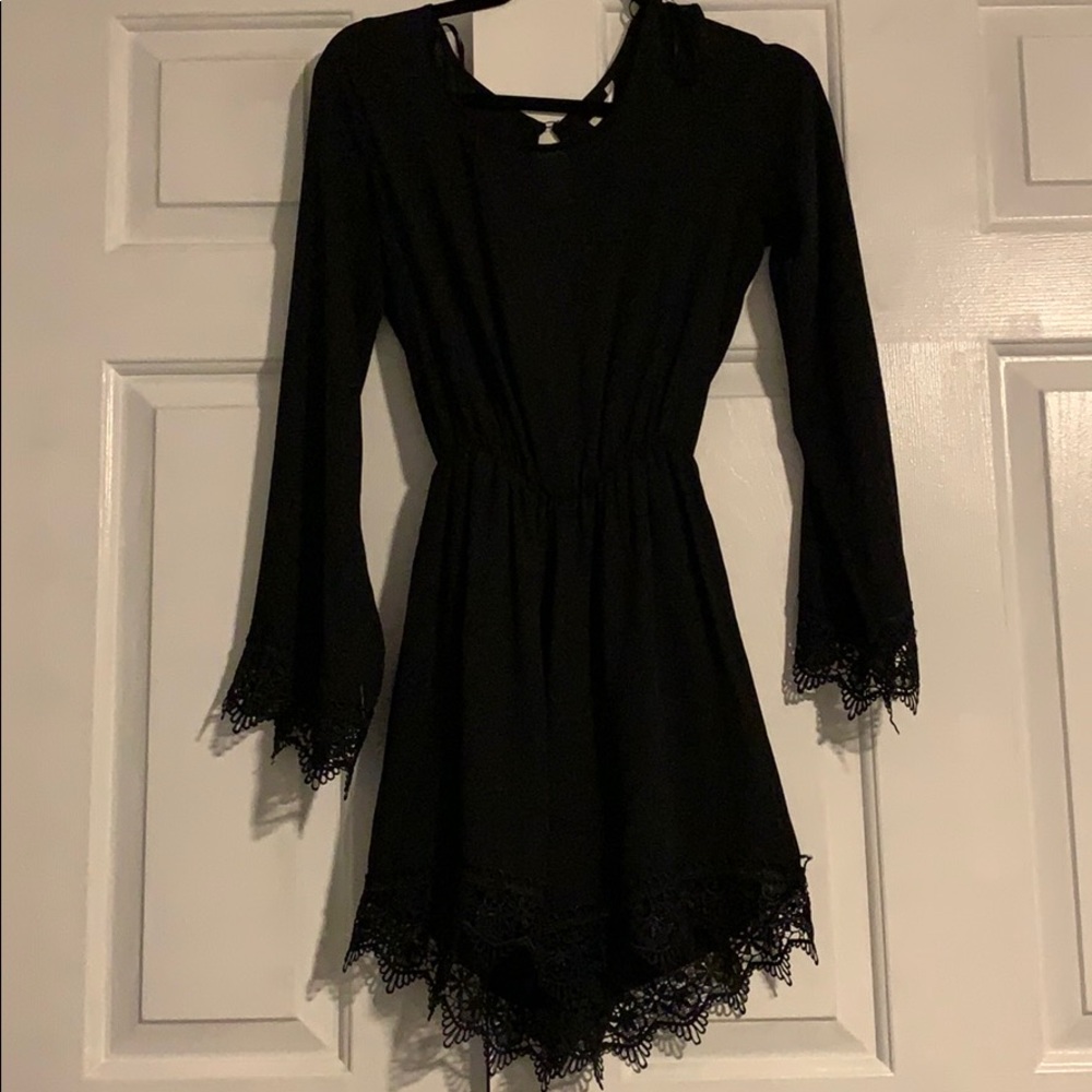 Long sleeve lace hem romper